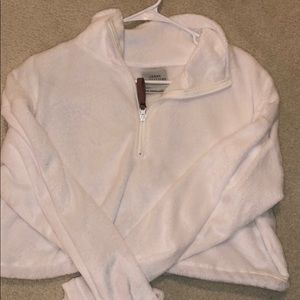 Long sleeve cropped sweater